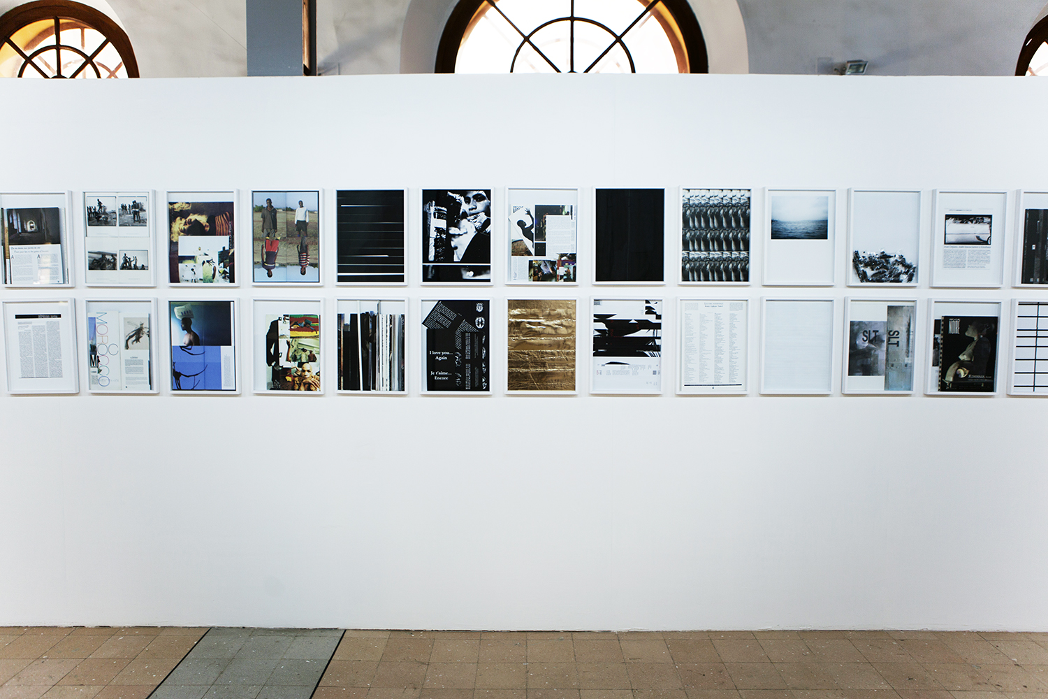 'La Maison sentimentale', Joel Andrianomearisoa, Galerie Le Manège, Dakar, 2016 © photo Adji Dieye